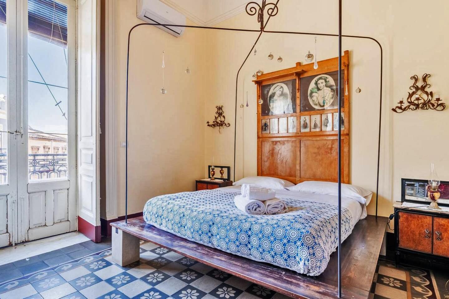 La Cot B&B Catania Bagian luar foto